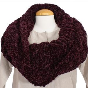 FREE PEOPLE Love Bug Chenille Cowl Neck Scarf